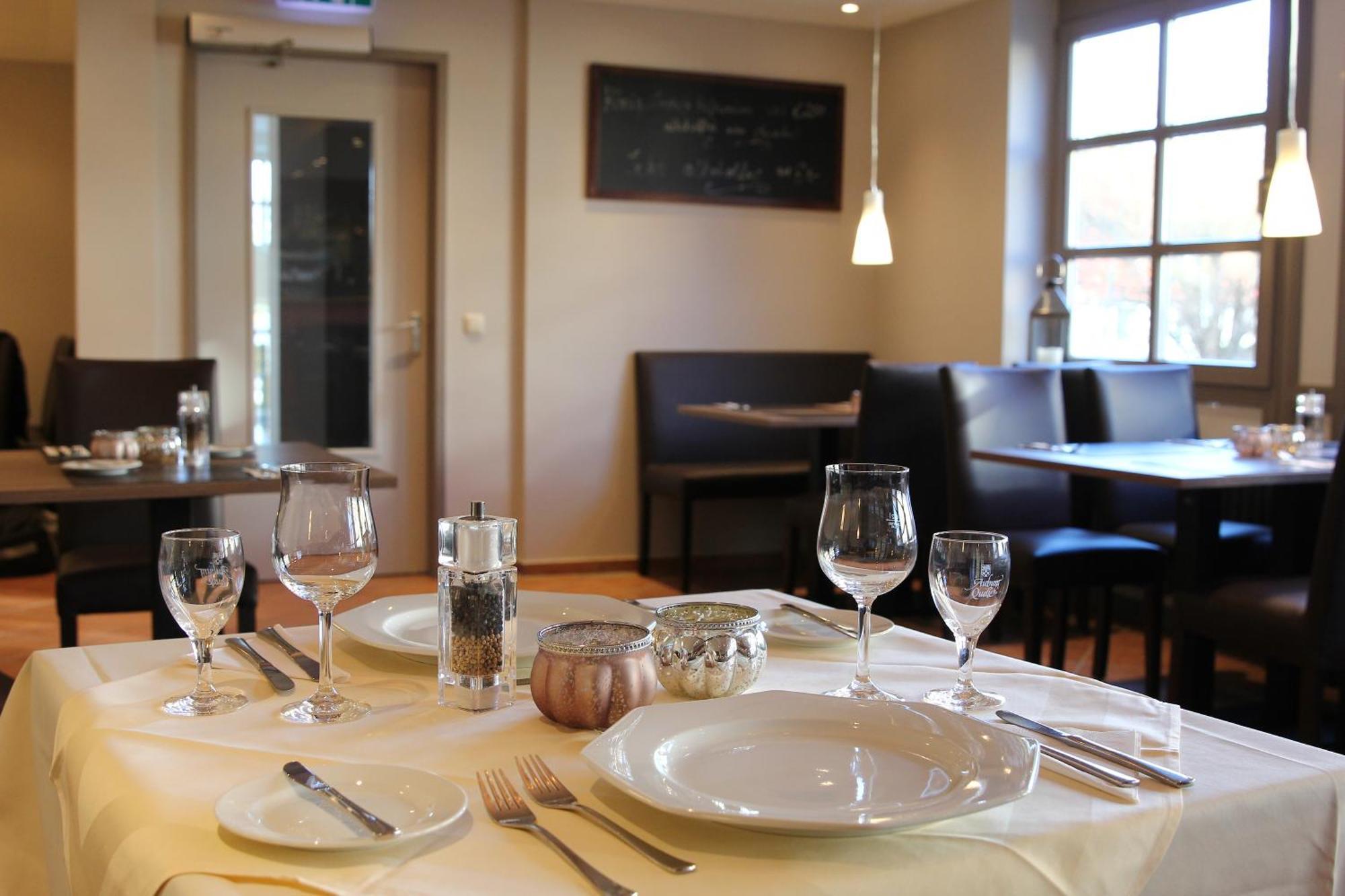 Hotel Rennschuh Gottingen Bagian luar foto