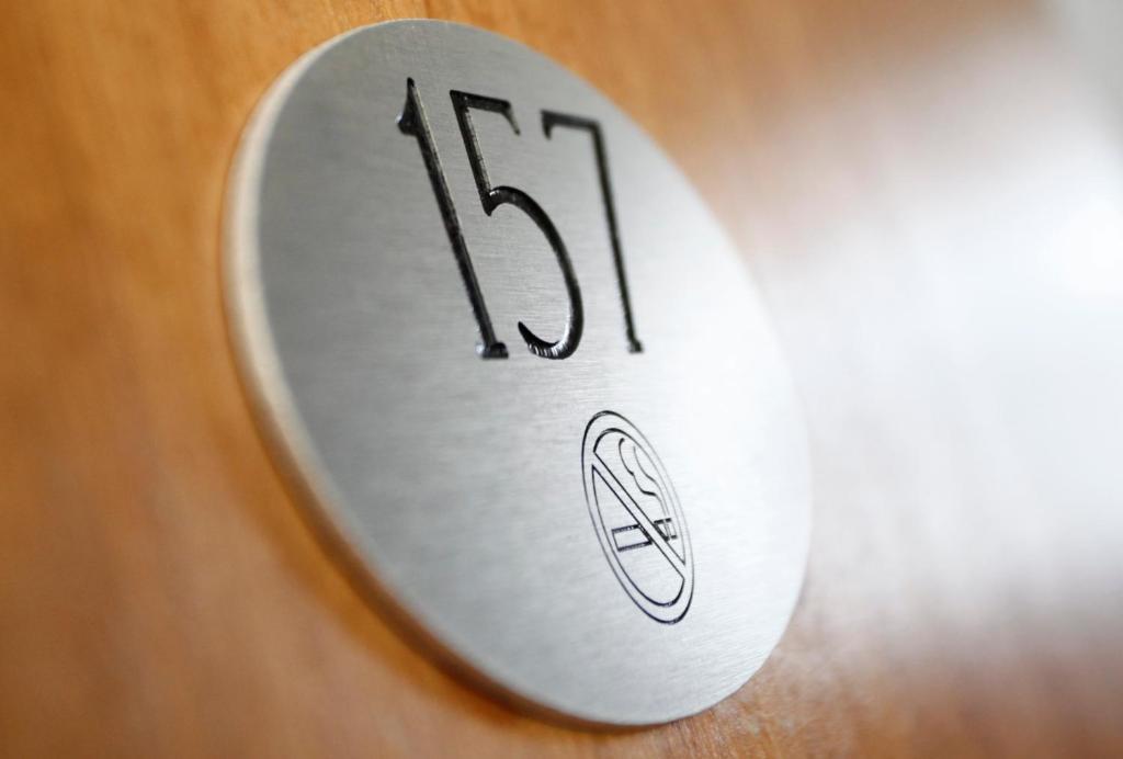 Hotel Rennschuh Gottingen Bagian luar foto